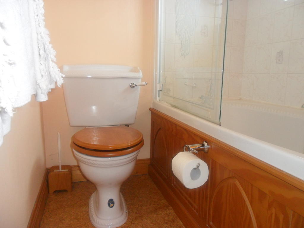 Glen House Room Only Accommodation Youghal Rom bilde